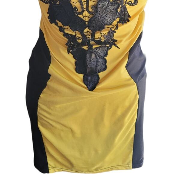 Heramay Korean Yellow Black Lace Applique Bodycon Mini Dress Small Clubwear Sexy - Picture 3 of 10